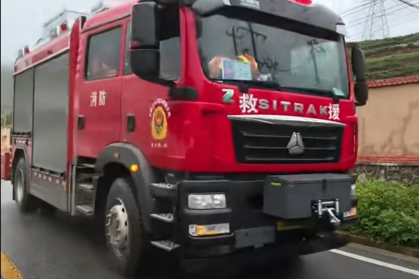 在现场！山东重工积极投身甘肃榆中抗洪抢险